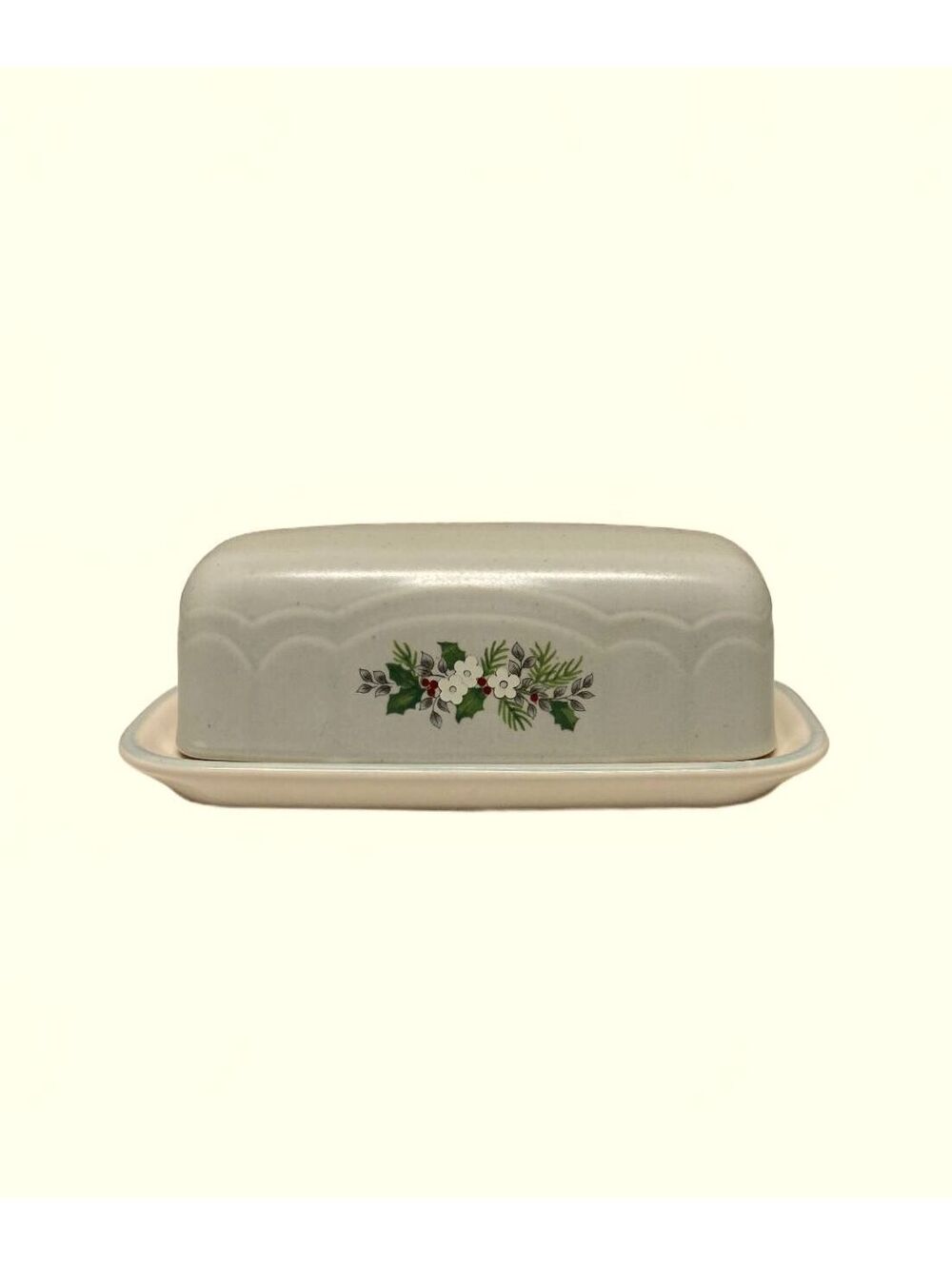 Pfaltzgraff Covered Butter Dish with Christmas Heirloom pattern
